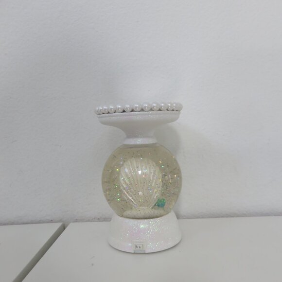 (#104) Bath Body Works Lighted Mermaid Pearl Water Globe 3-Wick Candle Holder - Picture 5 of 8